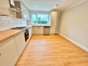 Kitchen/diner- click for photo gallery